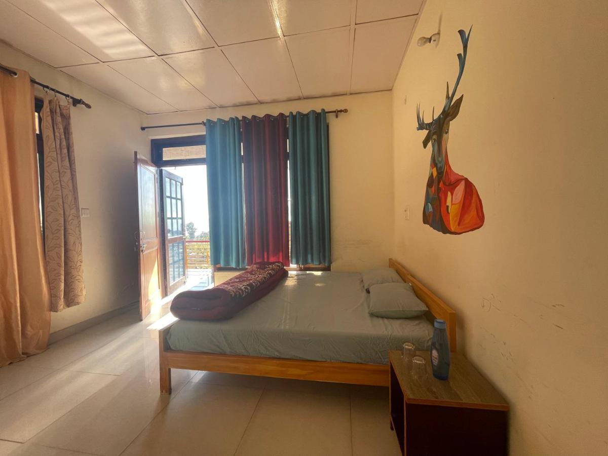 Bir Nest Hostel Buitenkant foto
